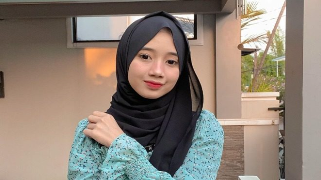 Profil Lengkap Savira Malik, Kreator Konten Estetik dan Kuliner Viral